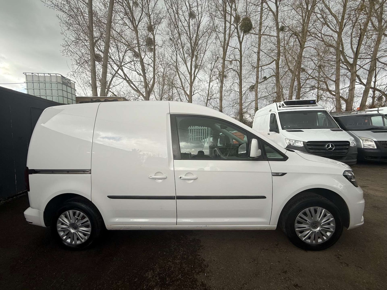 Used Volkswagen Caddy 2018 for sale - 76600624: Photo 4