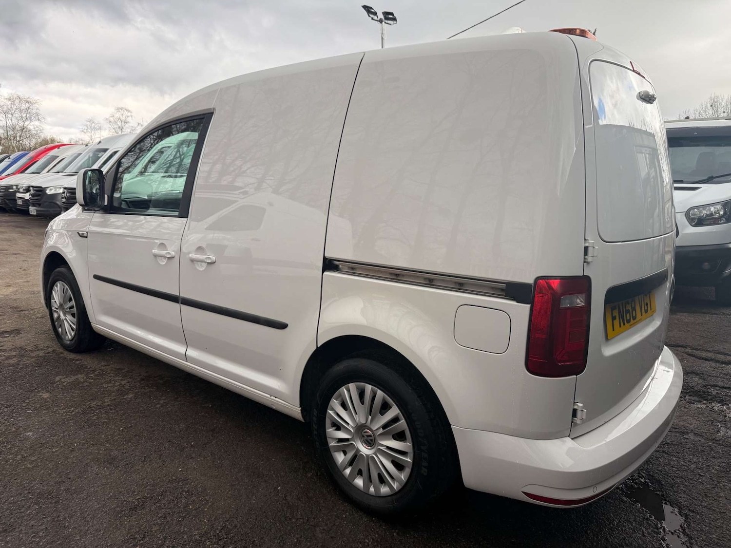 Used Volkswagen Caddy 2018 for sale - 76600624: Photo 8
