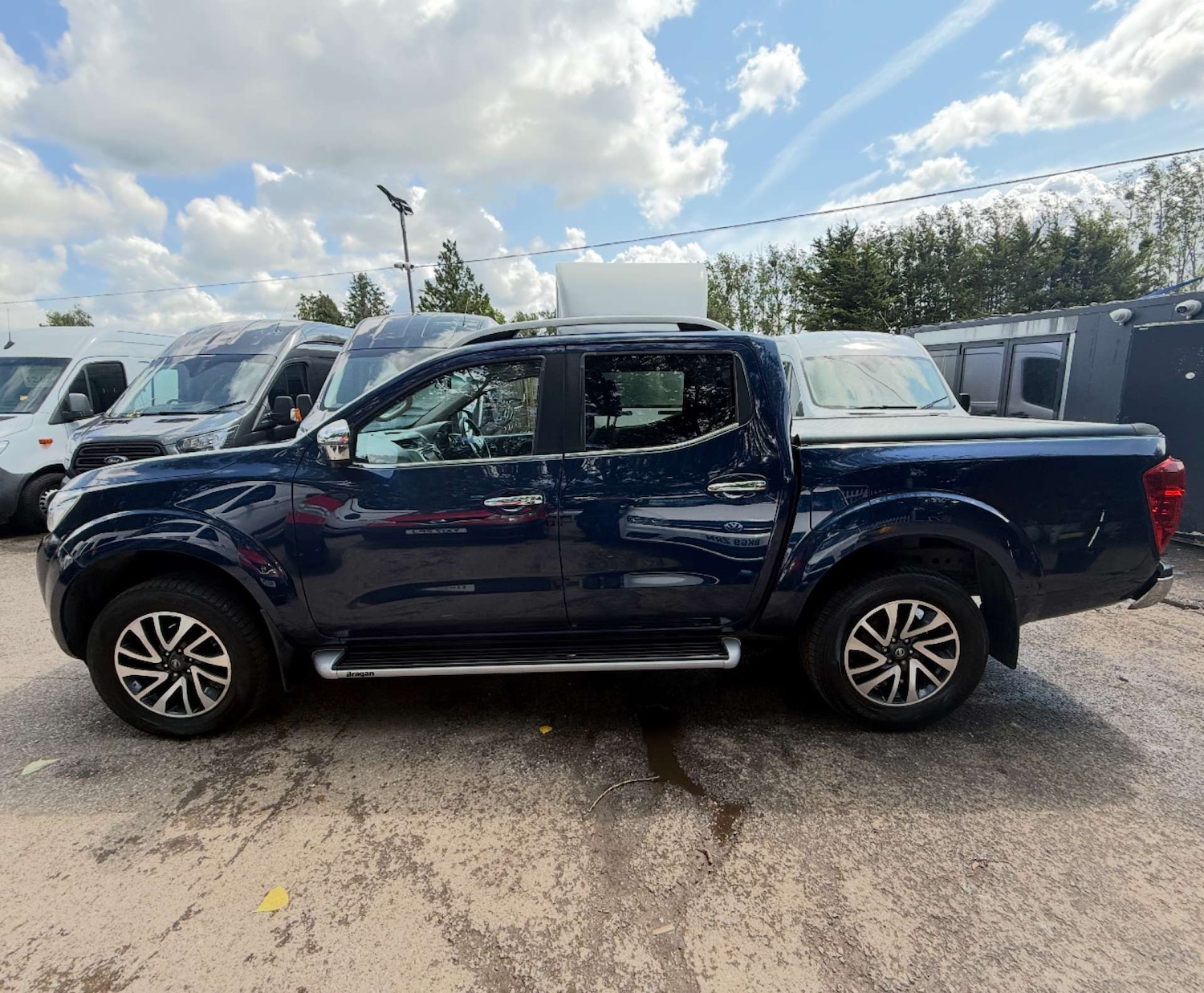 Used Nissan Navara 2017 for sale - 76601148: Photo 4