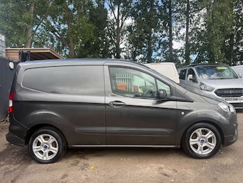 Used Ford Transit Courier 2018 for sale - 78778642: Photo