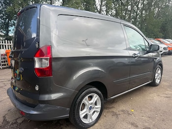 Used Ford Transit Courier 2018 for sale - 78778642: Photo
