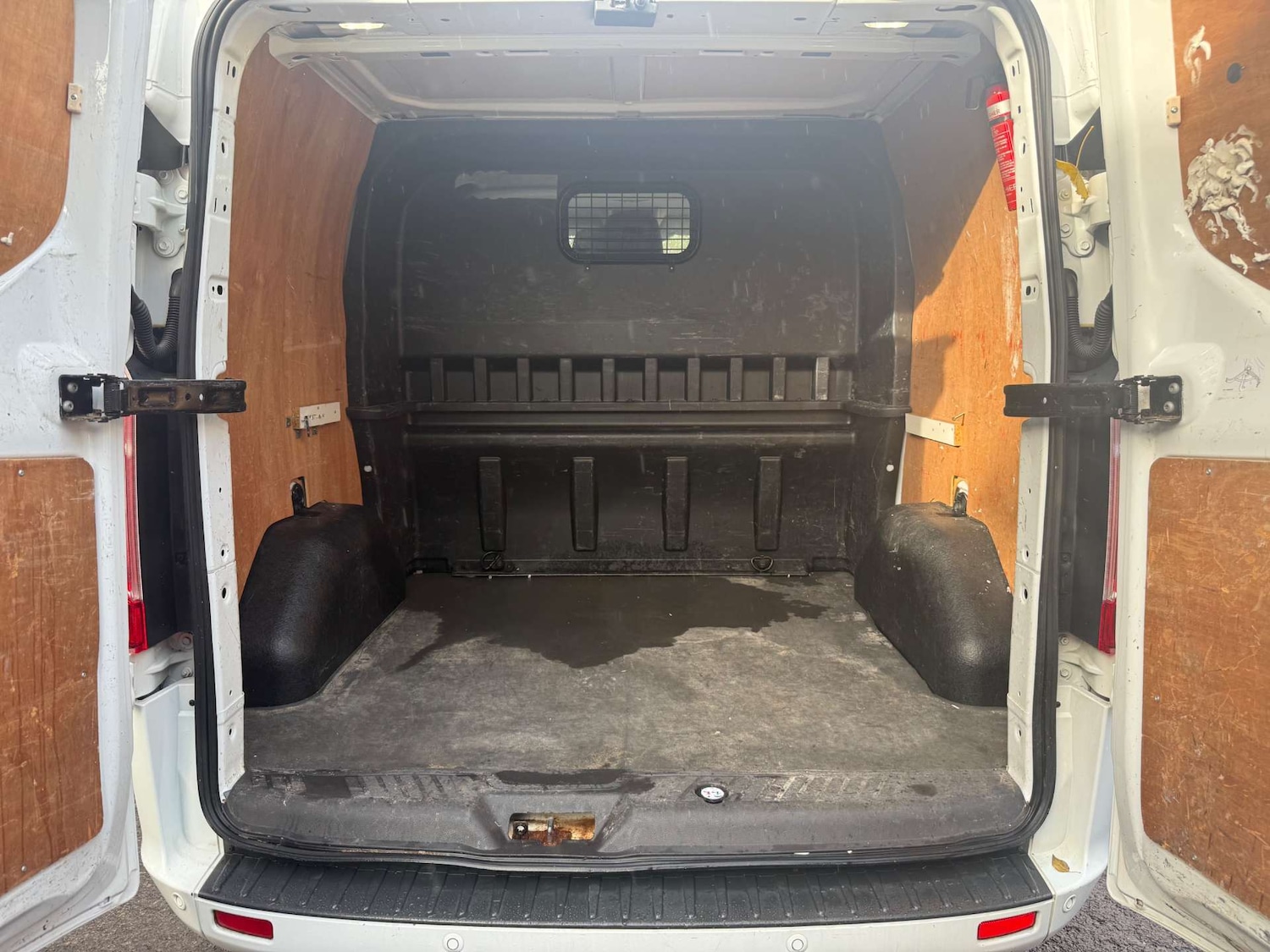 Used Ford Transit Custom 2015 for sale - 76520331: Photo 15