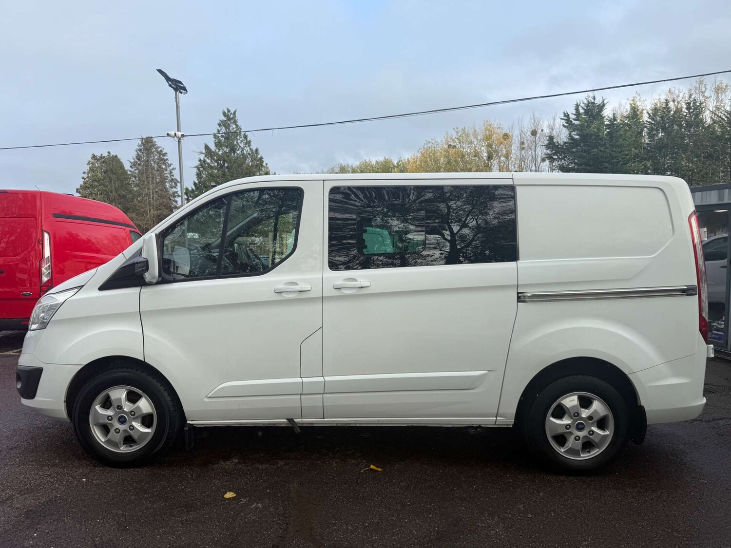 Used Ford Transit Custom 2015 for sale - 76520331: Photo 4