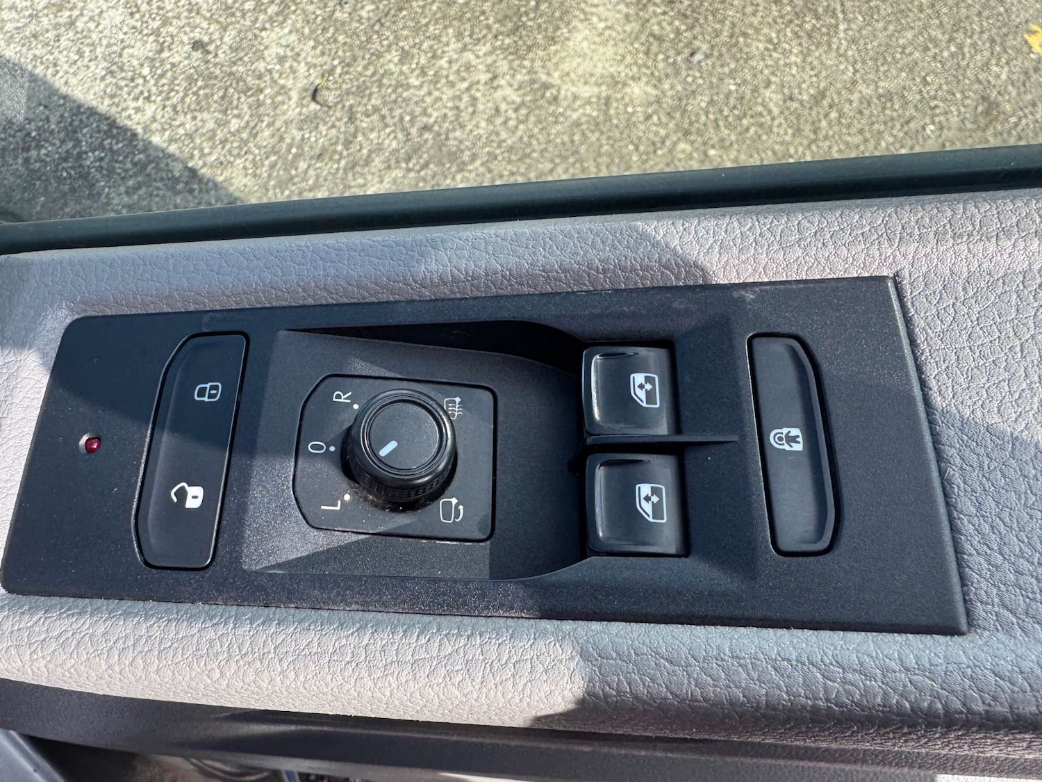 Used Volkswagen Transporter 2021 for sale - 77601952: Photo 10