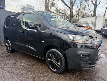 Used Citroen Berlingo 2021 for sale - 76856209: Photo