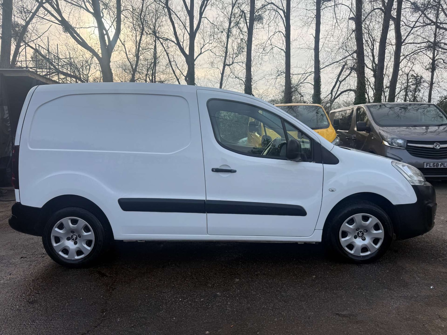 Used Peugeot Partner 2016 for sale - 78045080: Photo 2