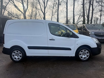 Used Peugeot Partner 2016 for sale - 78045080: Photo