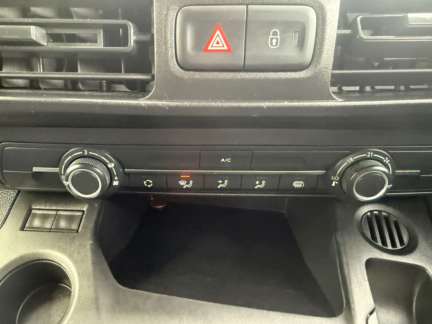 Used Peugeot Partner 2021 for sale - 76277526: Photo 13