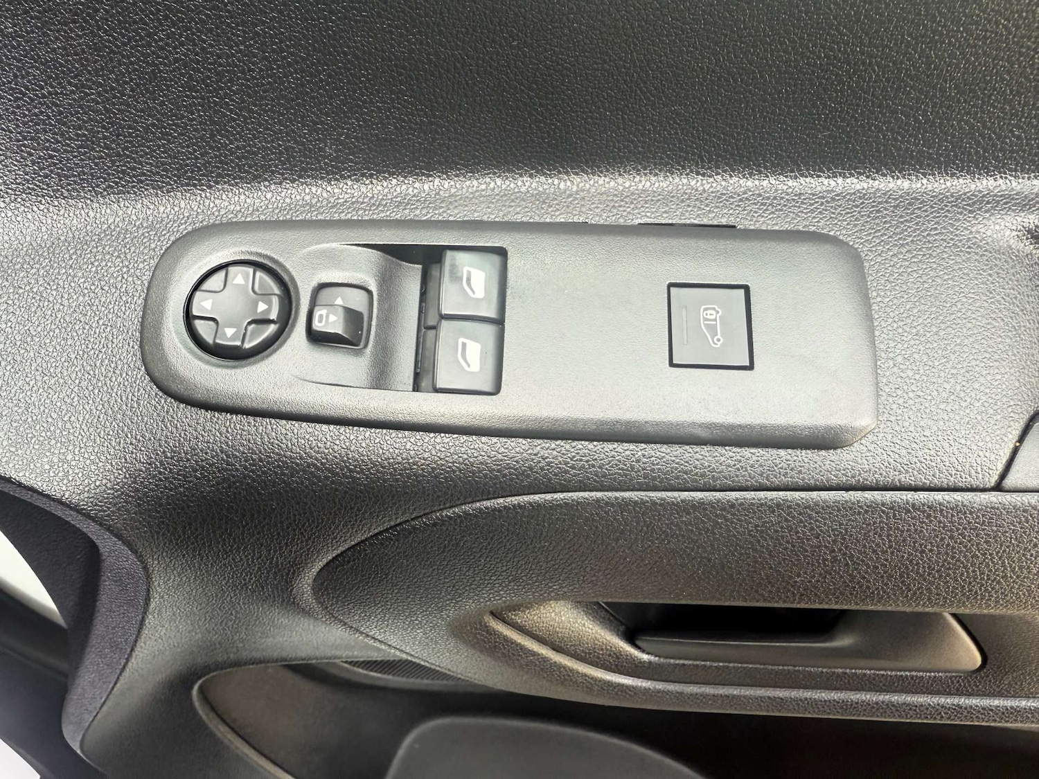 Used Peugeot Partner 2021 for sale - 76277526: Photo 22