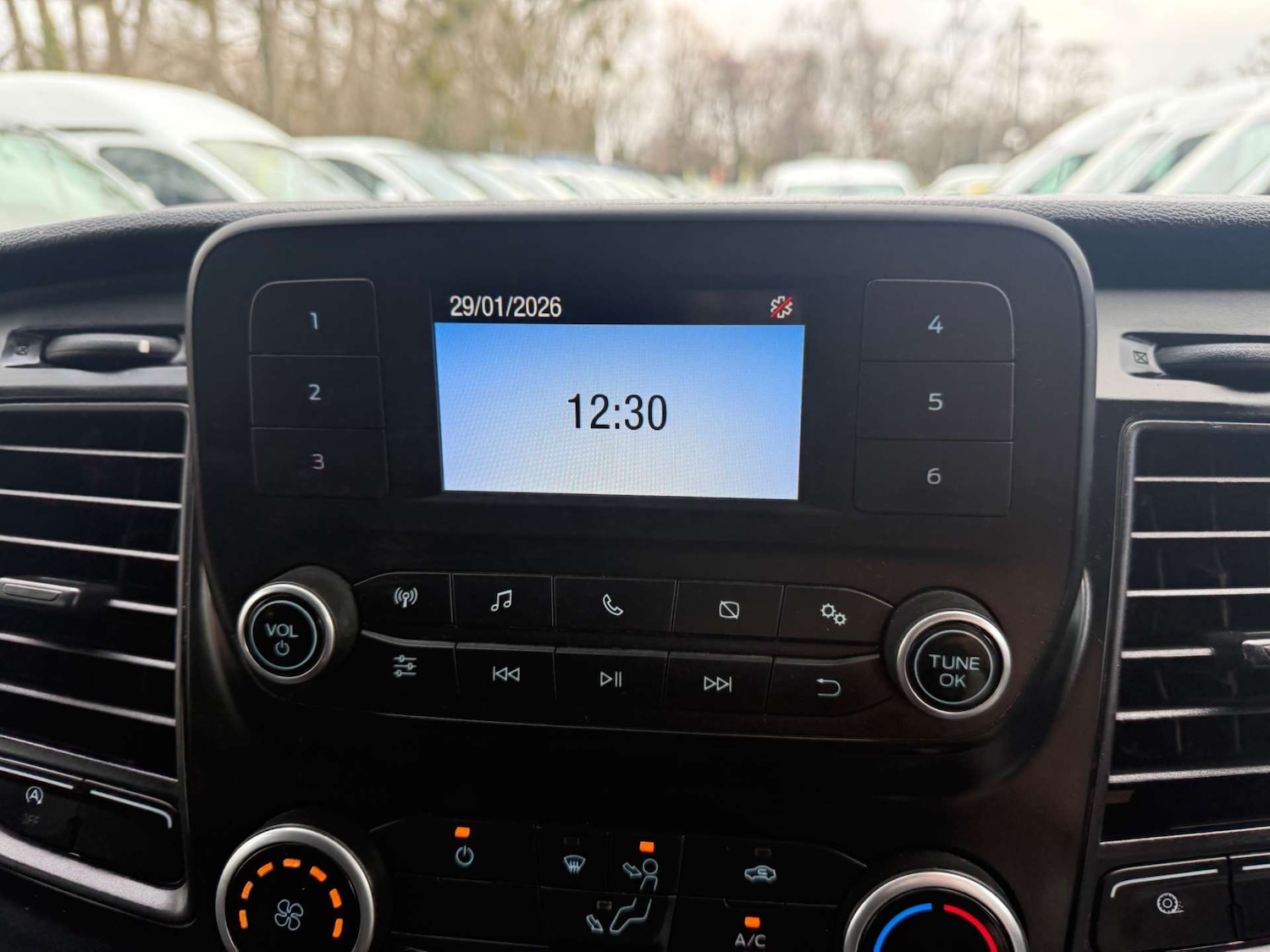 Used Ford Transit Custom 2020 for sale - 77372544: Photo 19