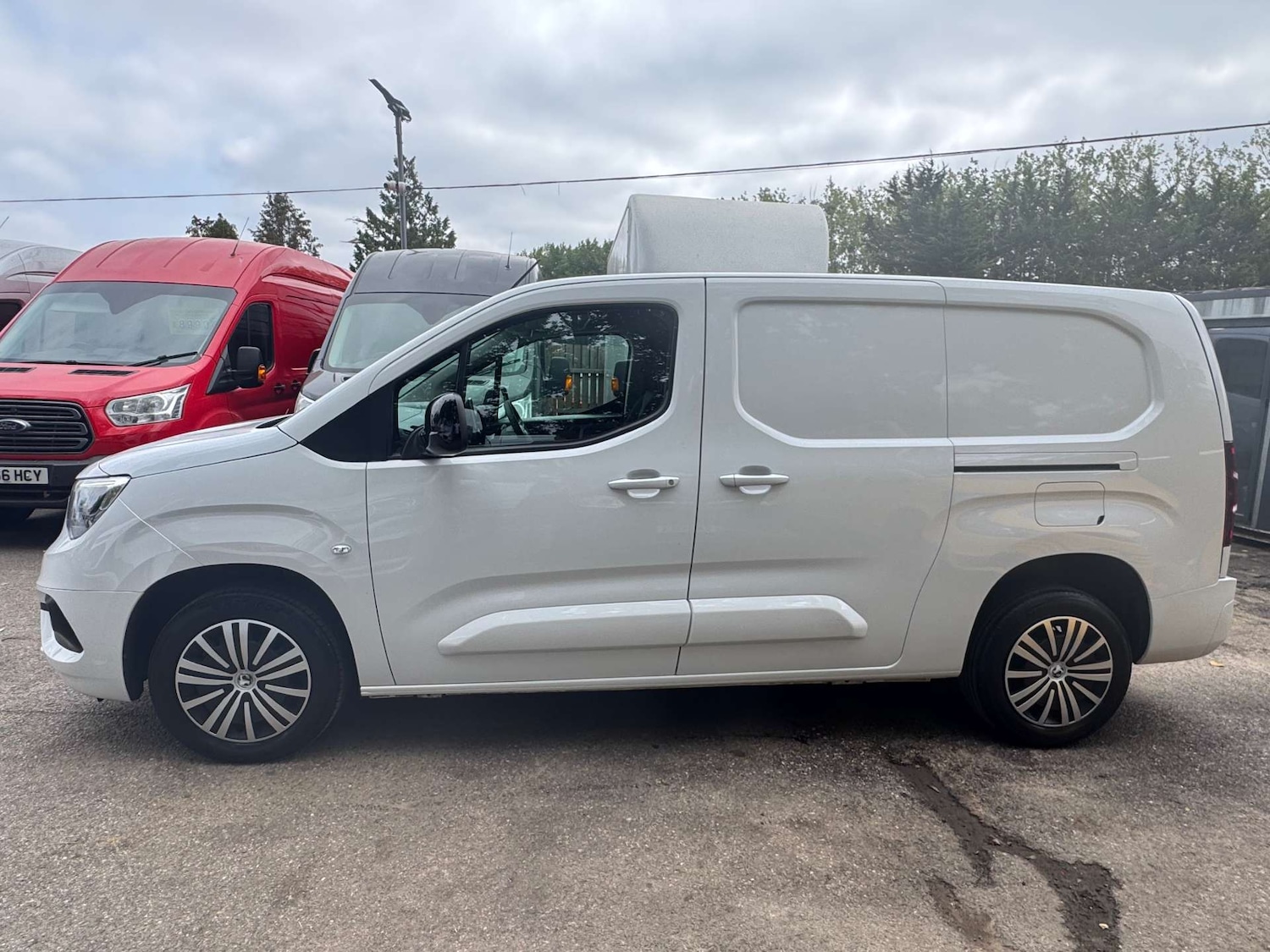 Used Vauxhall Combo 2023 for sale - 76601052: Photo 4