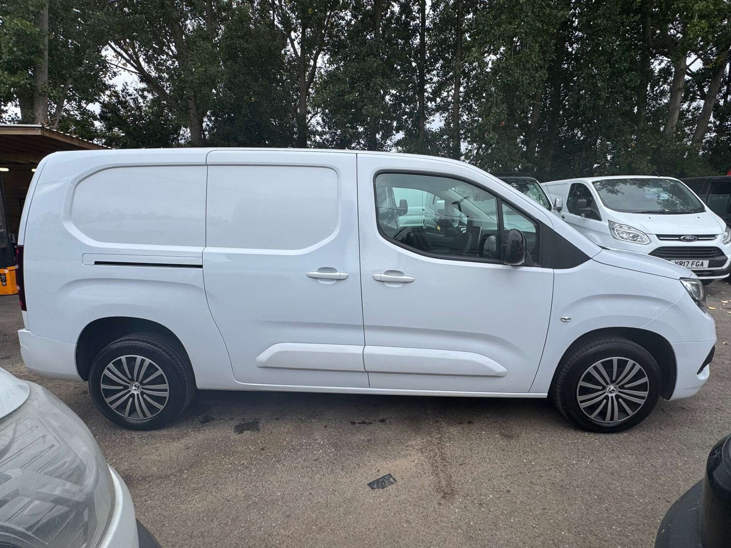 Used Vauxhall Combo 2023 for sale - 76601052: Photo 8