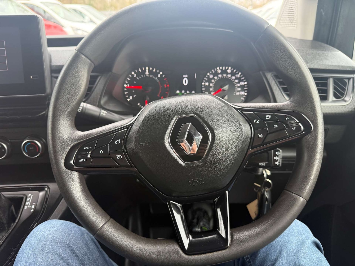 Used Renault Kangoo 2023 for sale - 76856208: Photo 11