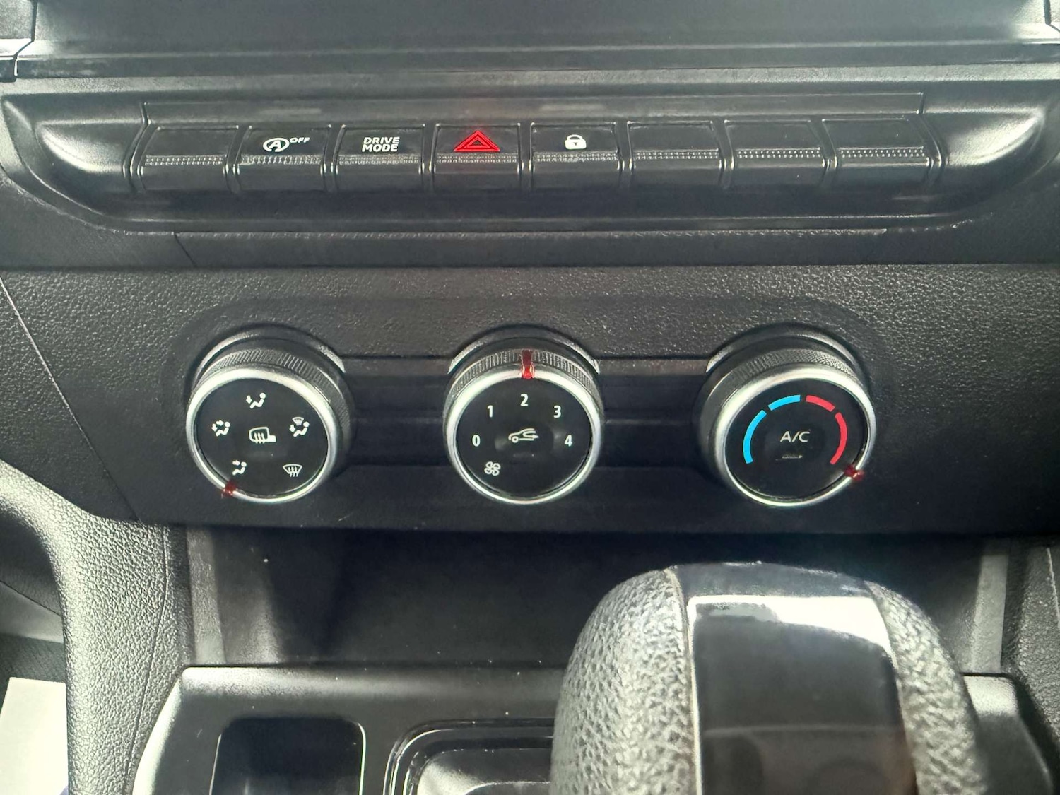 Used Renault Kangoo 2023 for sale - 76856208: Photo 13