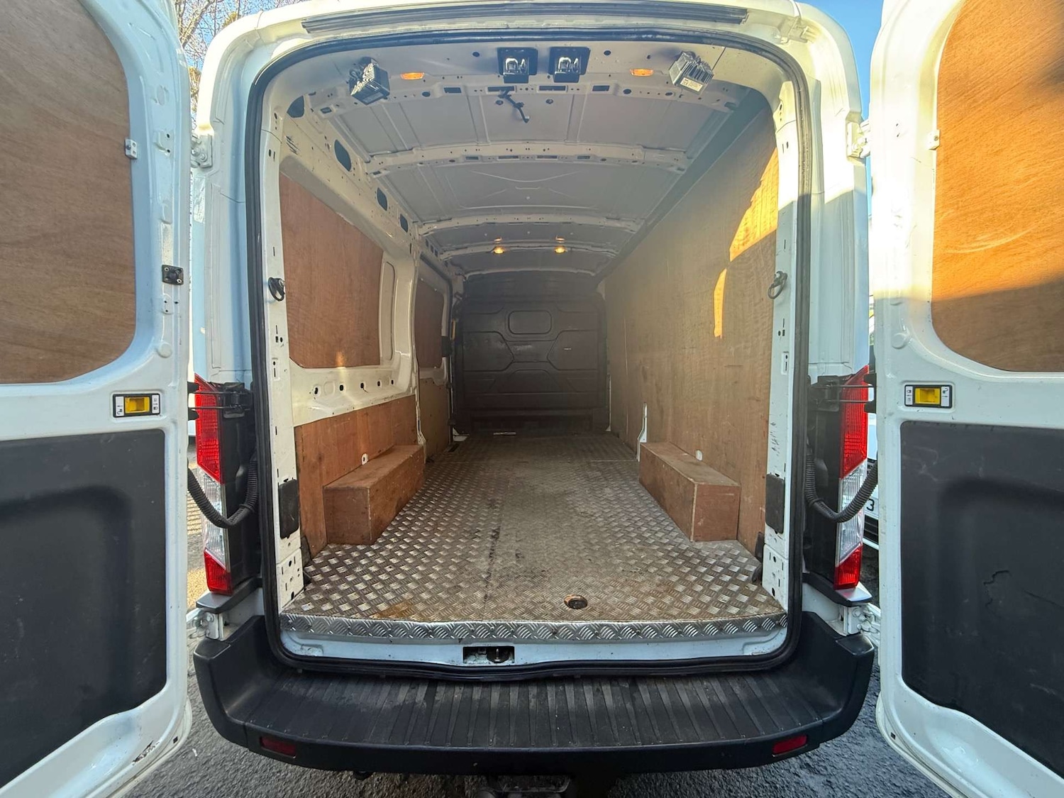 Used Ford Transit 2017 for sale - 76363762: Photo 9