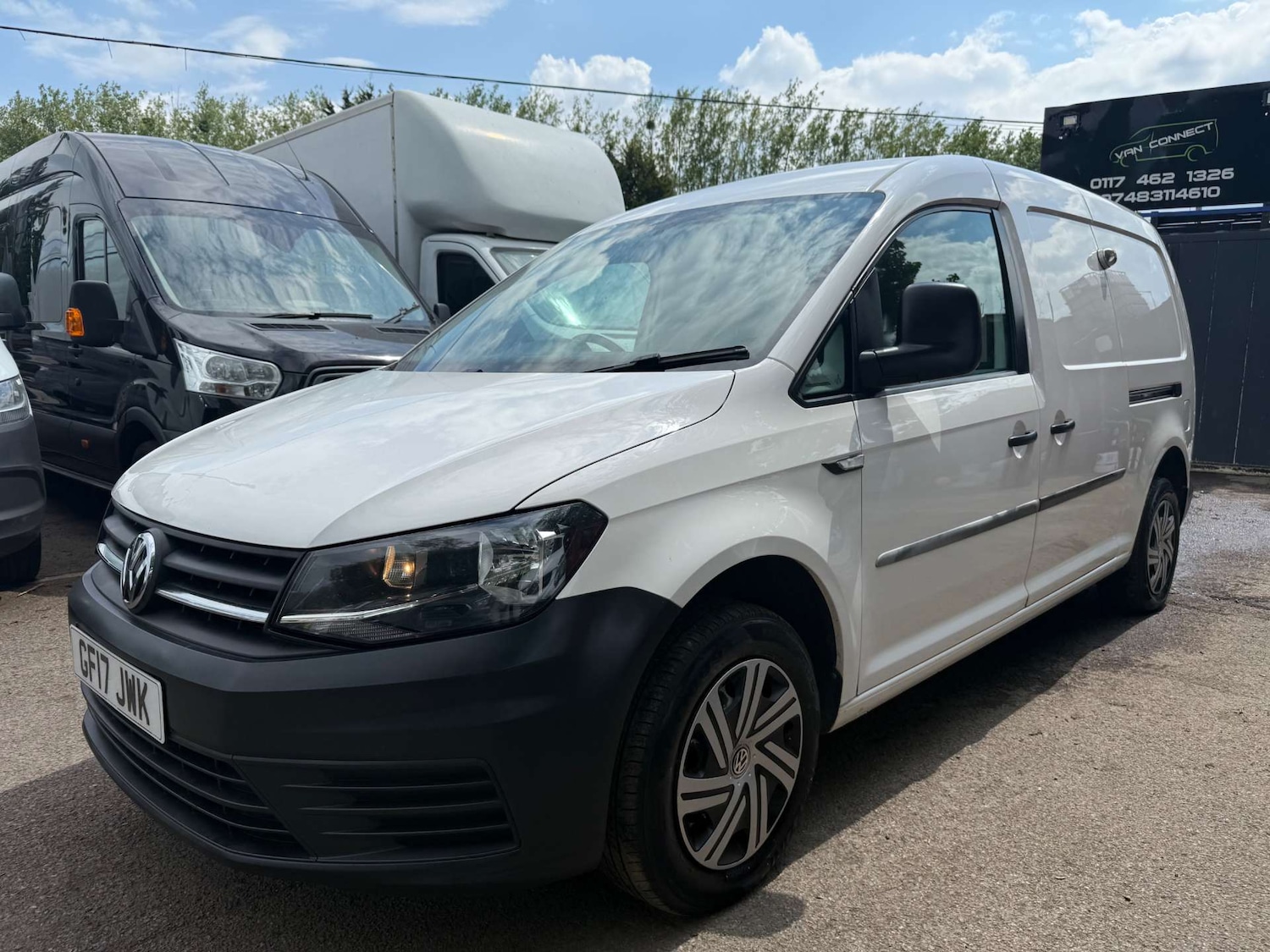 Used Volkswagen Caddy Maxi 2017 for sale - 76277426: Photo 3