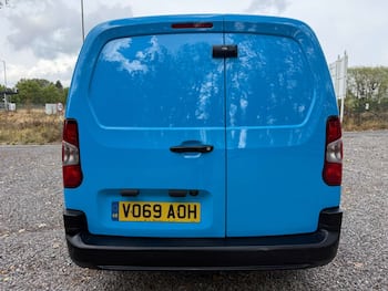 Used Vauxhall Combo 2019 for sale - 79652449: Photo