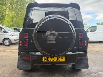 Used Land Rover Defender 2023 for sale - 78615310: Photo