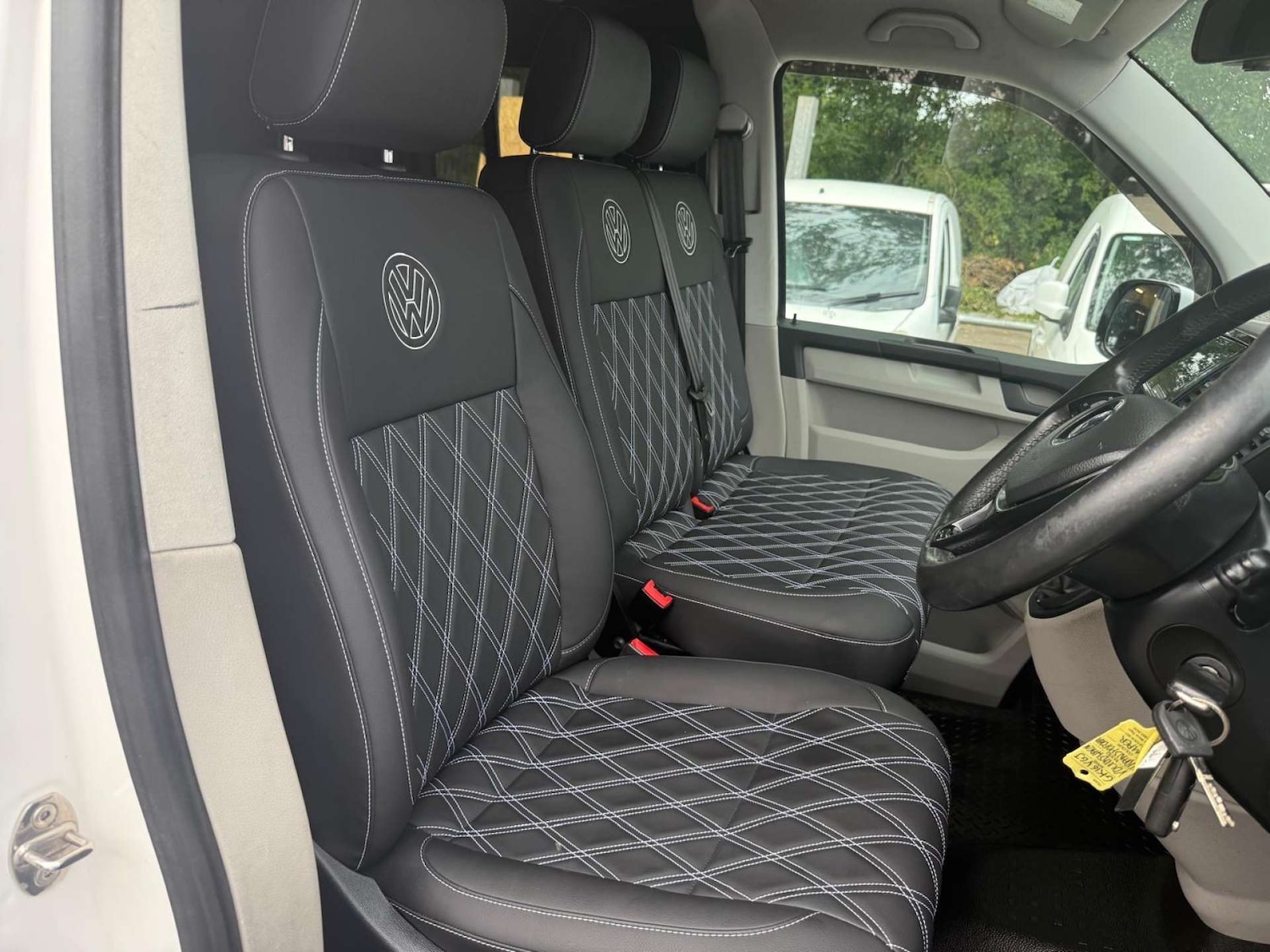 Used Volkswagen Transporter 2016 for sale - 76601377: Photo 14