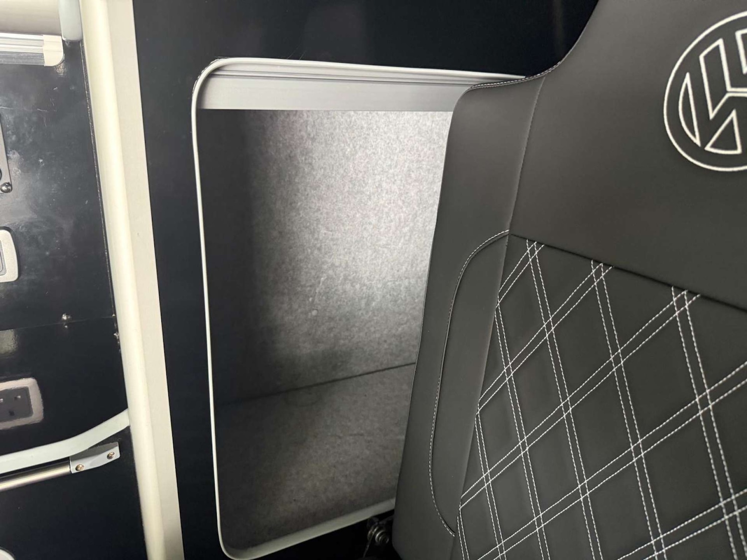 Used Volkswagen Transporter 2016 for sale - 76601377: Photo 22