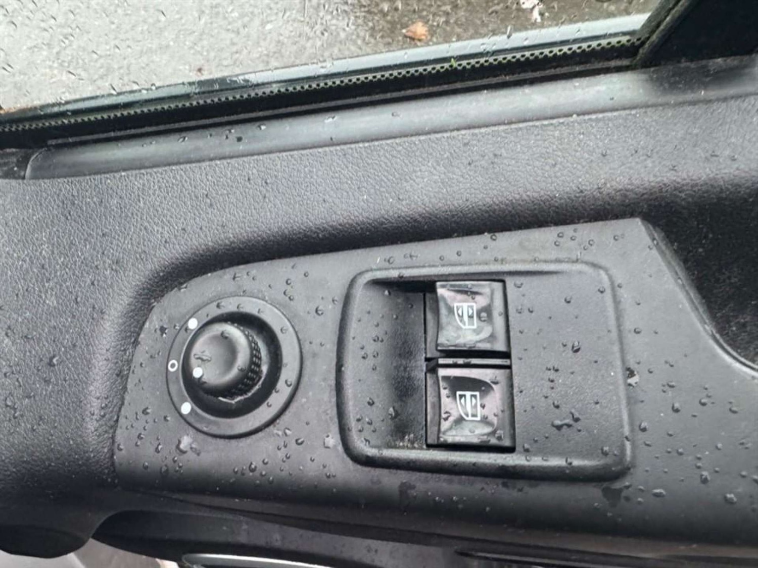 Used Vauxhall Vivaro 2015 for sale - 76600931: Photo 10