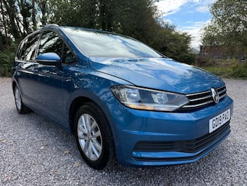 Used Volkswagen Touran 2019 for sale - 79840259: Photo