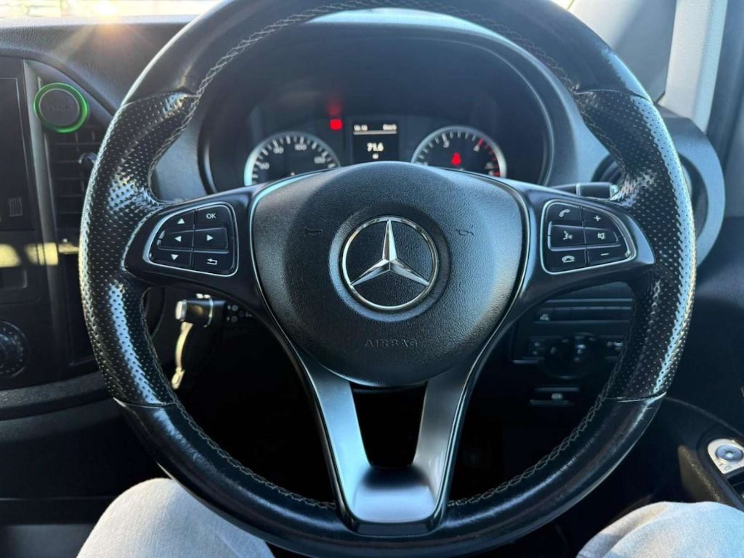 Used Mercedes-Benz Vito 2018 for sale - 76363615: Photo 13