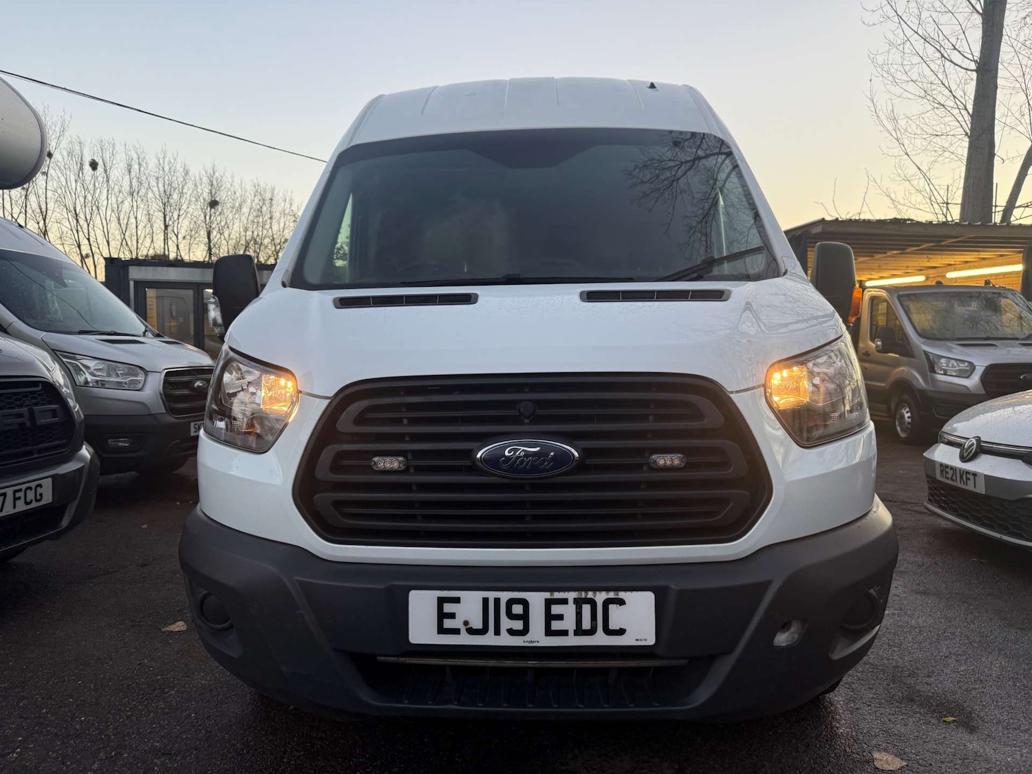 Used Ford Transit 2019 for sale - 76907747: Photo 2
