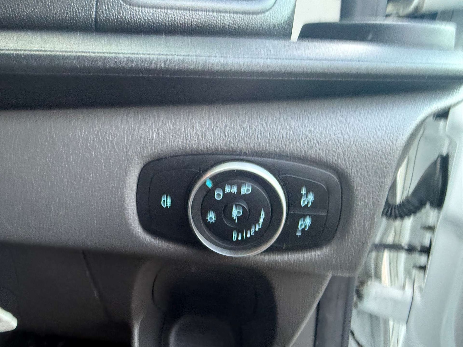 Used Ford Transit Custom 2021 for sale - 76602137: Photo 11