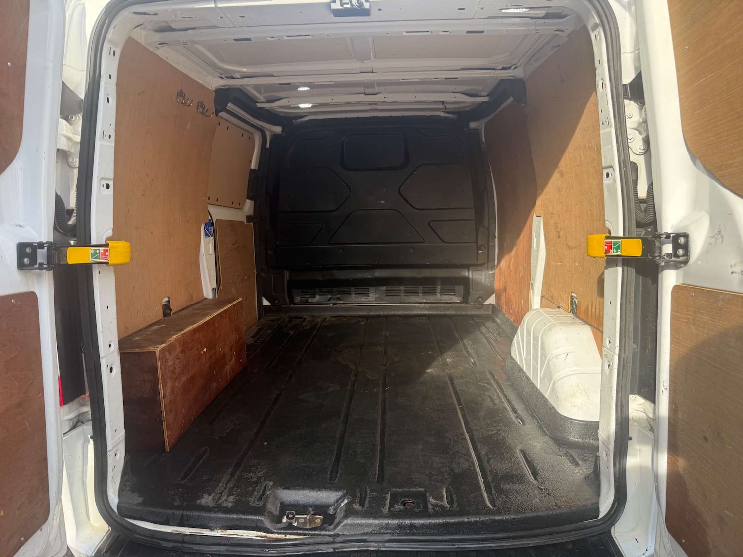 Used Ford Transit Custom 2020 for sale - 77601953: Photo 22