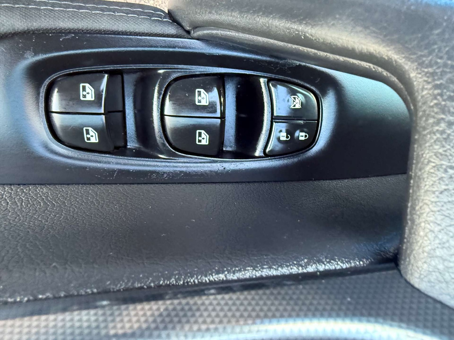 Used Nissan Qashqai 2017 for sale - 76856207: Photo 11