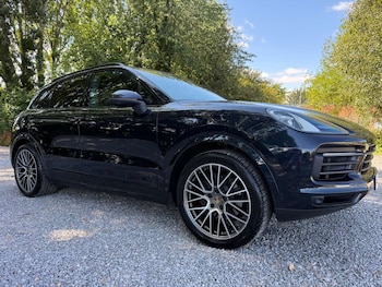 Used Porsche Cayenne 2022 for sale - 79439609: Photo