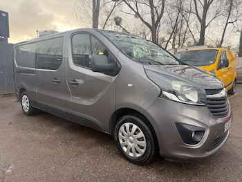 Vauxhall Vivaro feature image