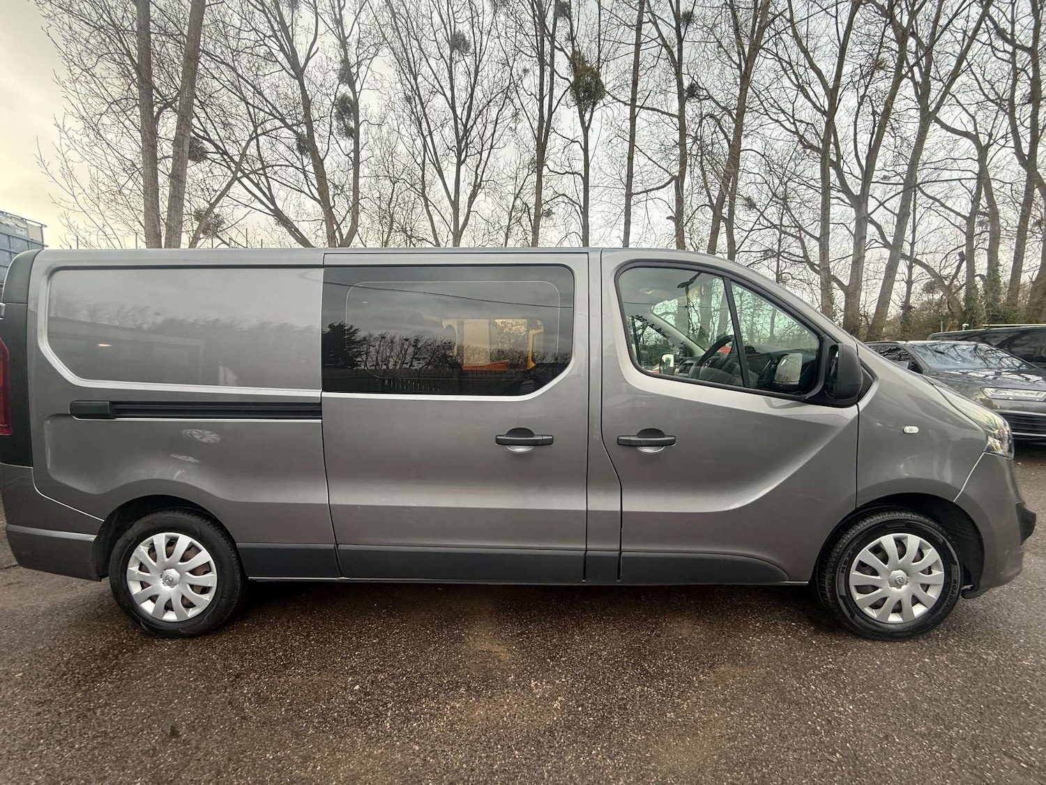 Used Vauxhall Vivaro 2018 for sale - 77638749: Photo 4