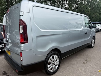 Used Renault Trafic 2023 for sale - 79070774: Photo