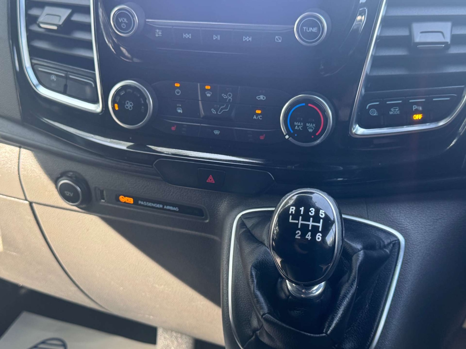 Used Ford Transit Custom 2020 for sale - 76601096: Photo 18