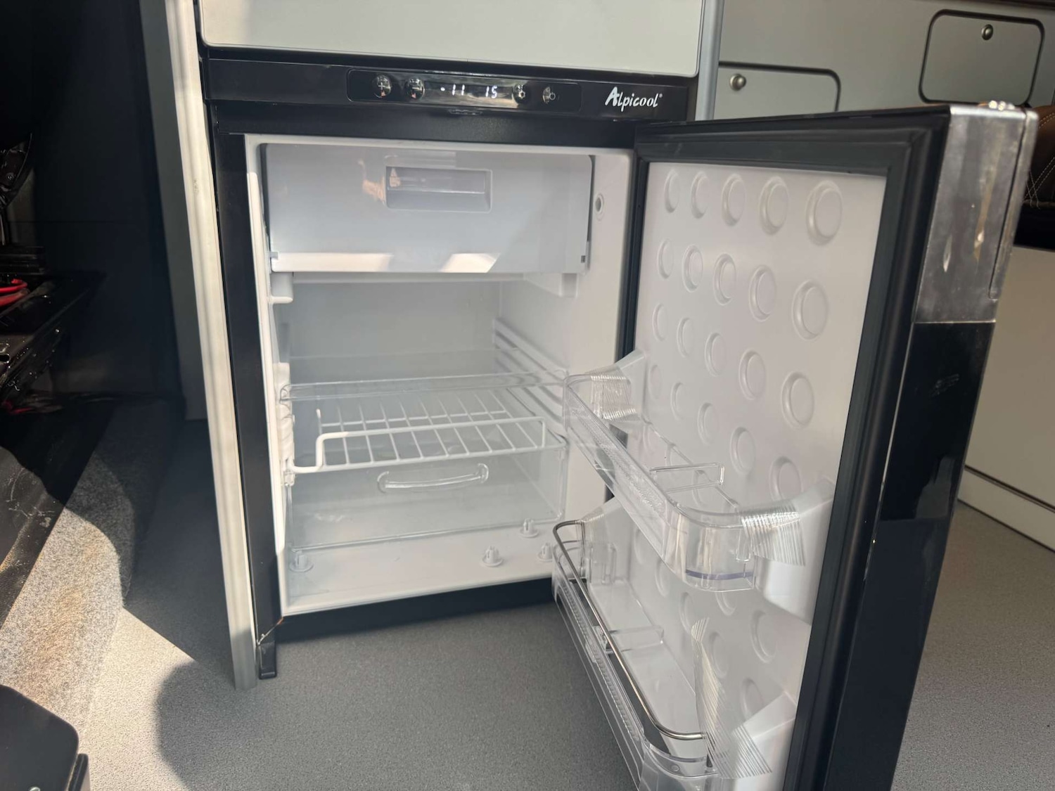 Used Ford Transit Custom 2020 for sale - 76601096: Photo 23