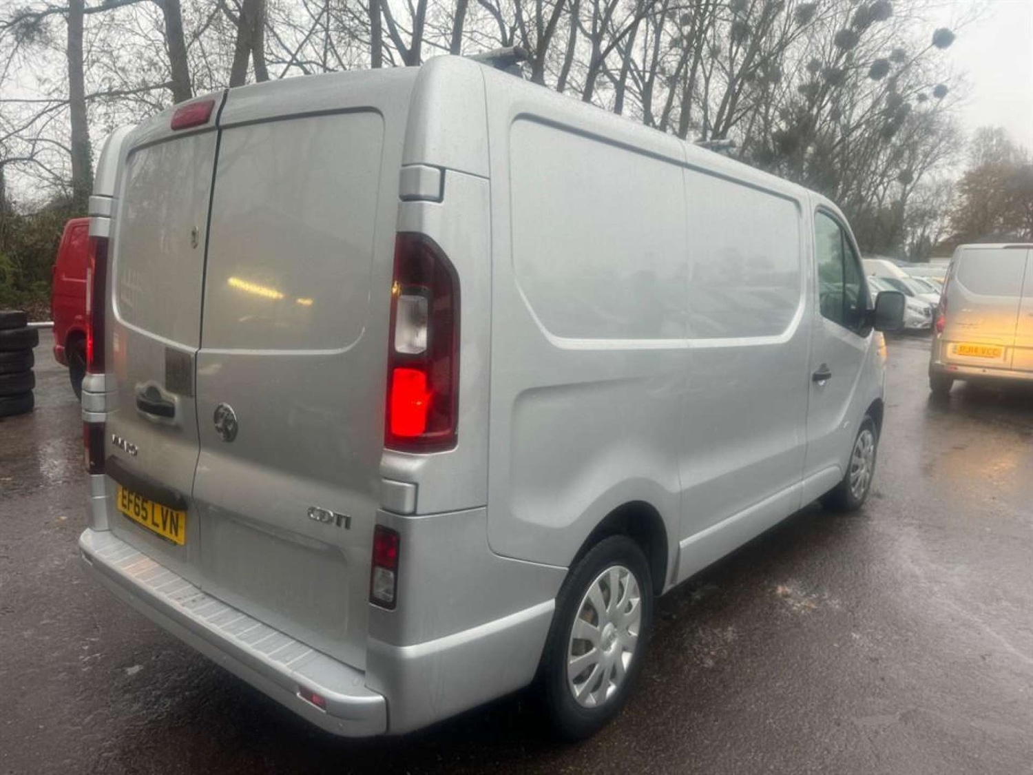 Used Vauxhall Vivaro 2015 for sale - 76363624: Photo 8