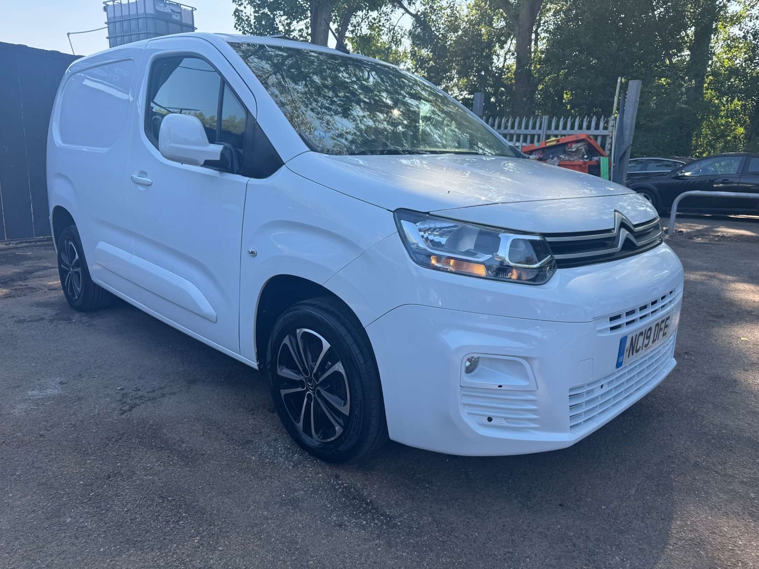 Used Citroen Berlingo 2019 for sale - 76601215: Photo 1