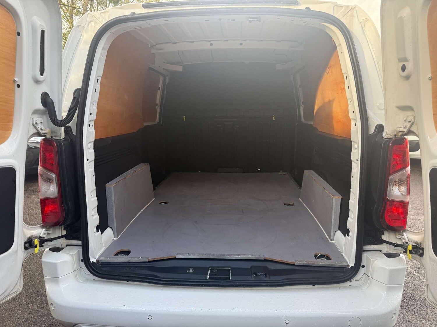 Used Peugeot Partner 2022 for sale - 76393367: Photo 20