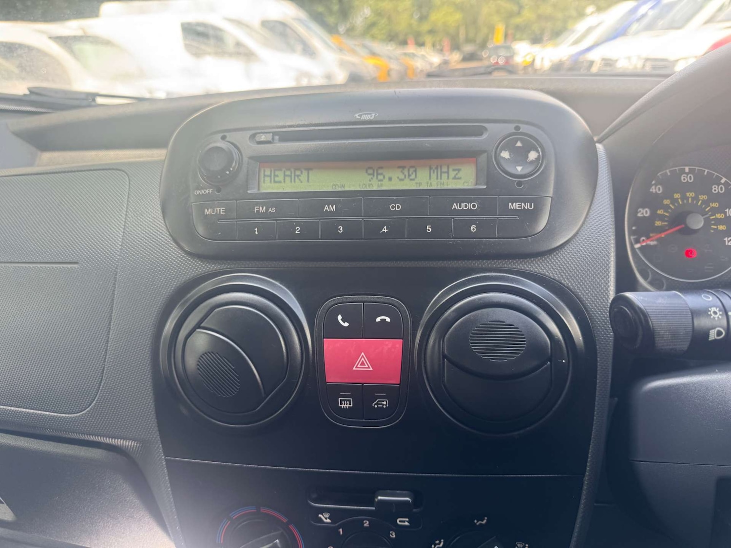 Used Peugeot Bipper 2010 for sale - 76601113: Photo 13