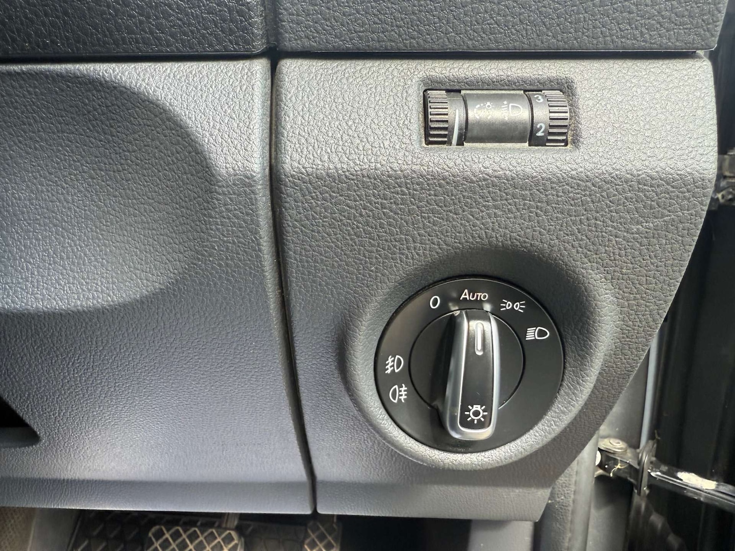 Used Volkswagen Amarok 2015 for sale - 76601425: Photo 10