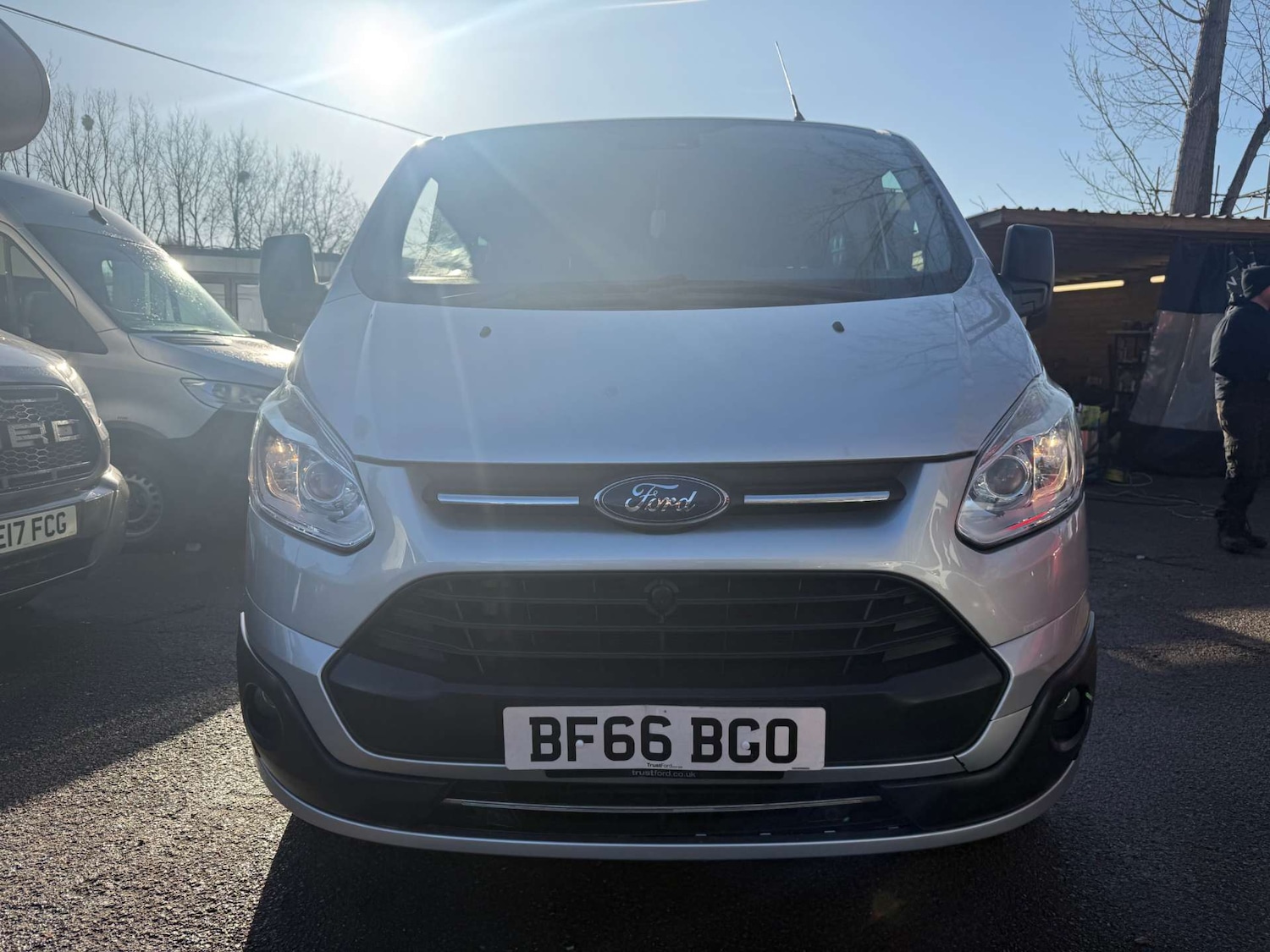 Used Ford Tourneo Custom 2017 for sale - 77319946: Photo 2