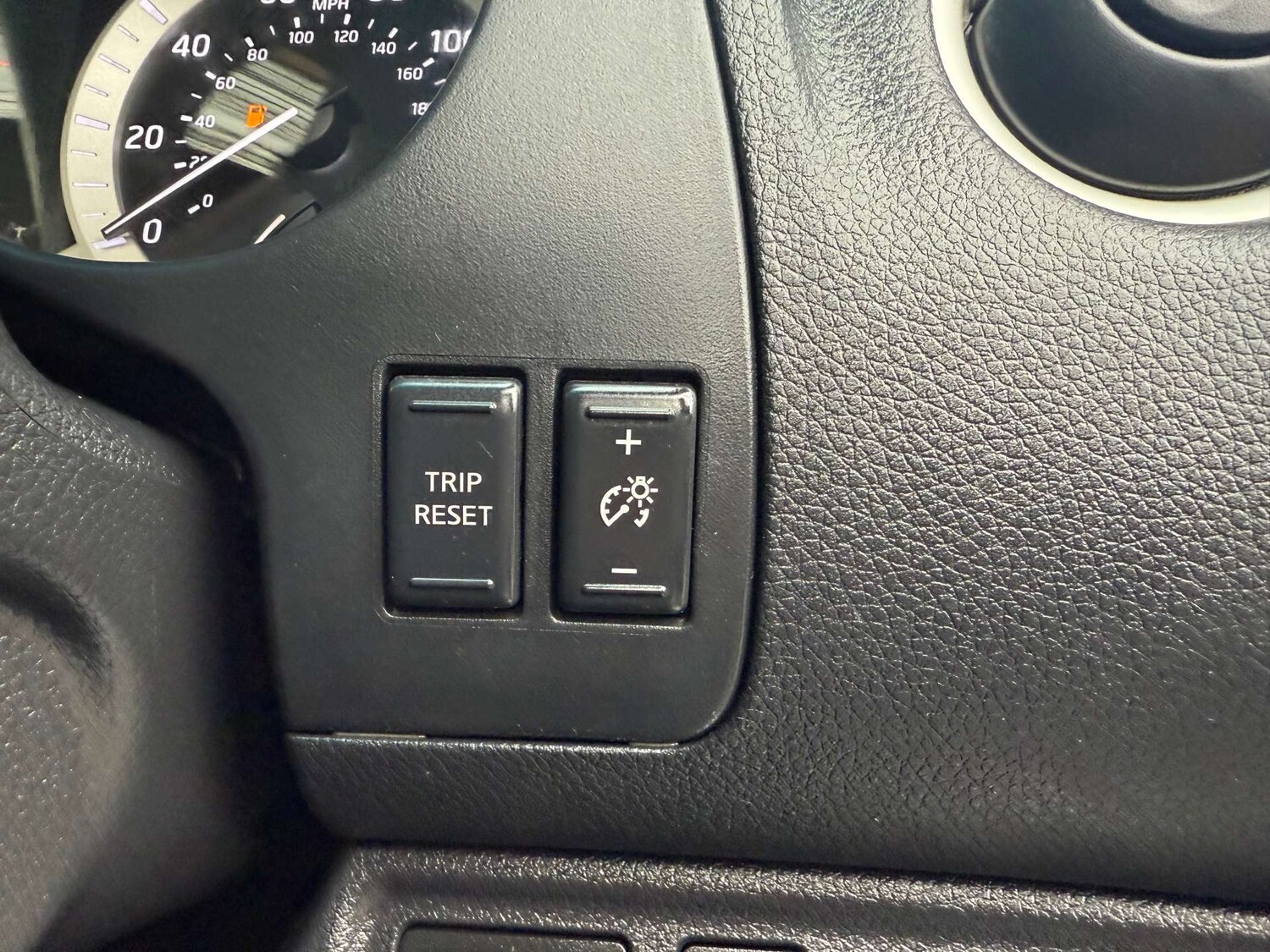 Used Nissan Navara 2016 for sale - 76483231: Photo 12