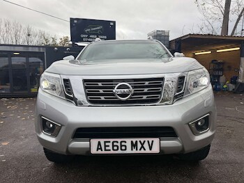 Used Nissan Navara 2016 for sale - 76483231: Photo