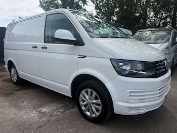 Used Volkswagen Transporter 2018 for sale - 79046953: Photo