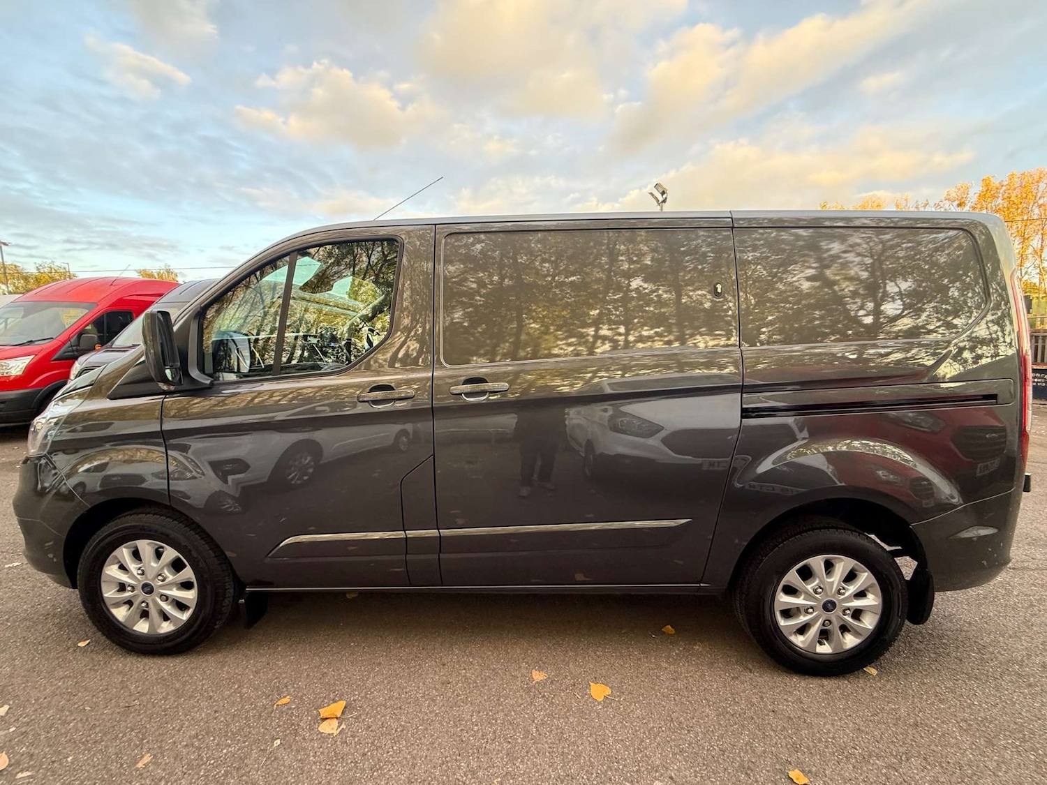 Used Ford Transit Custom 2022 for sale - 76602120: Photo 4