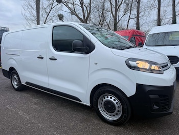Citroen Dispatch feature image