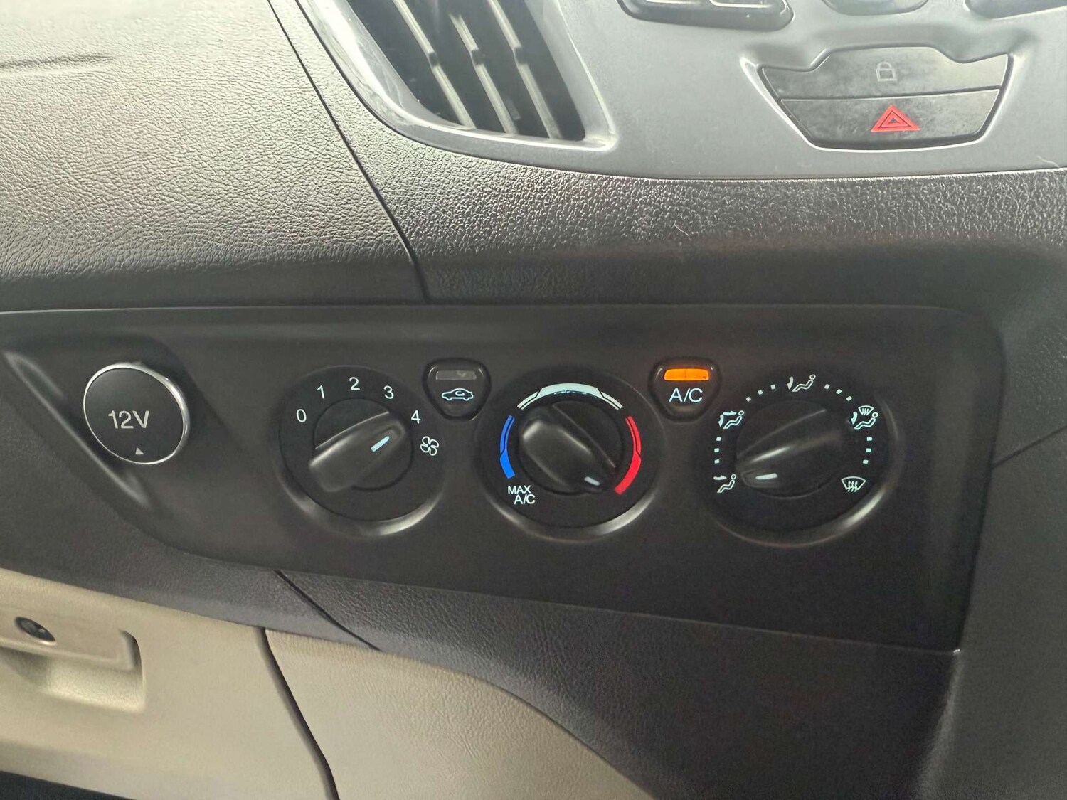 Used Ford Transit Custom 2016 for sale - 76592977: Photo 16