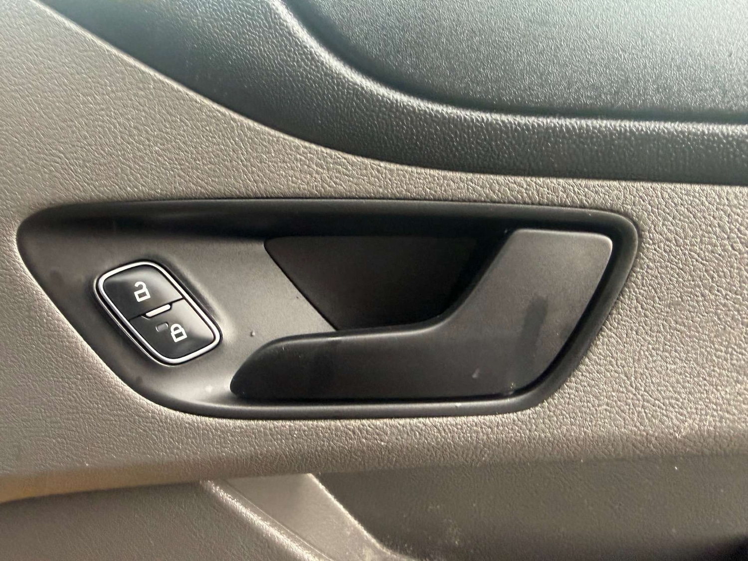 Used Ford Transit Custom 2022 for sale - 77372542: Photo 10